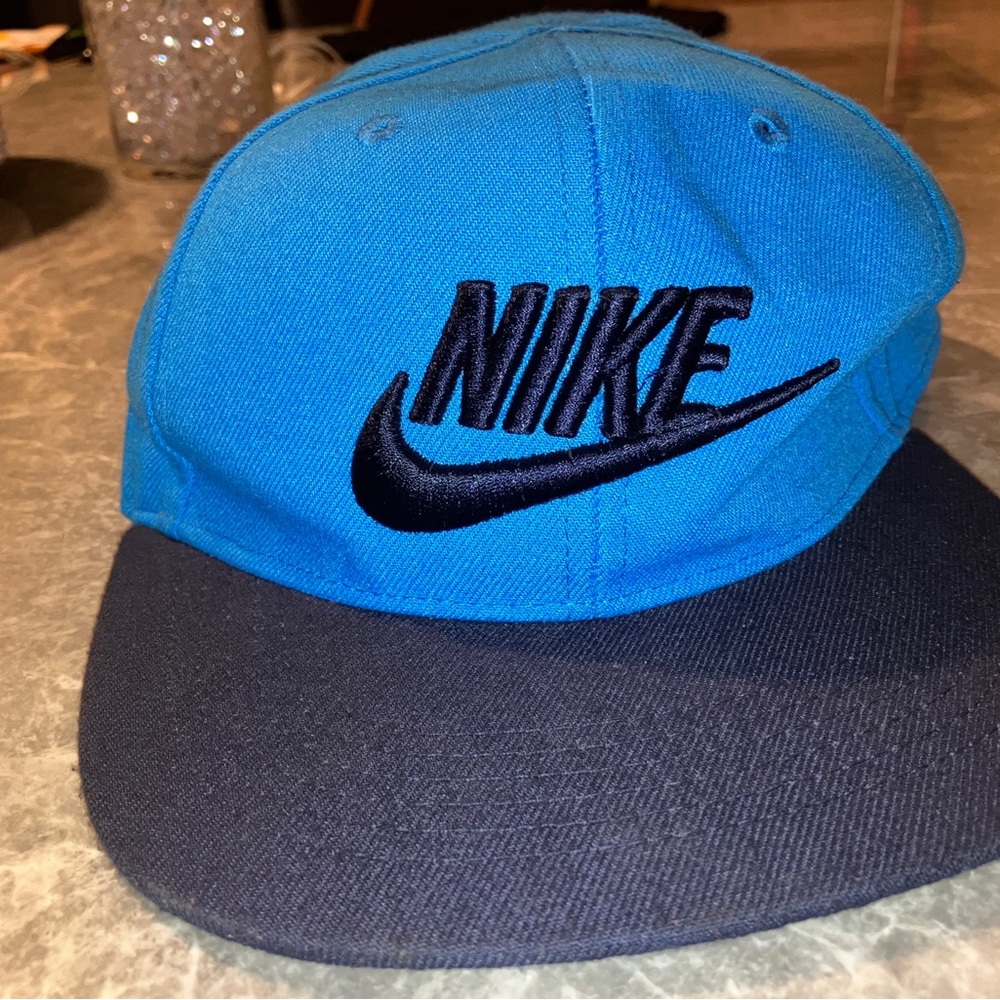 Nike blue cap (used a few time)